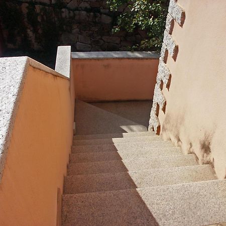 Borgo Le Logge Aparthotel Budoni Exterior foto